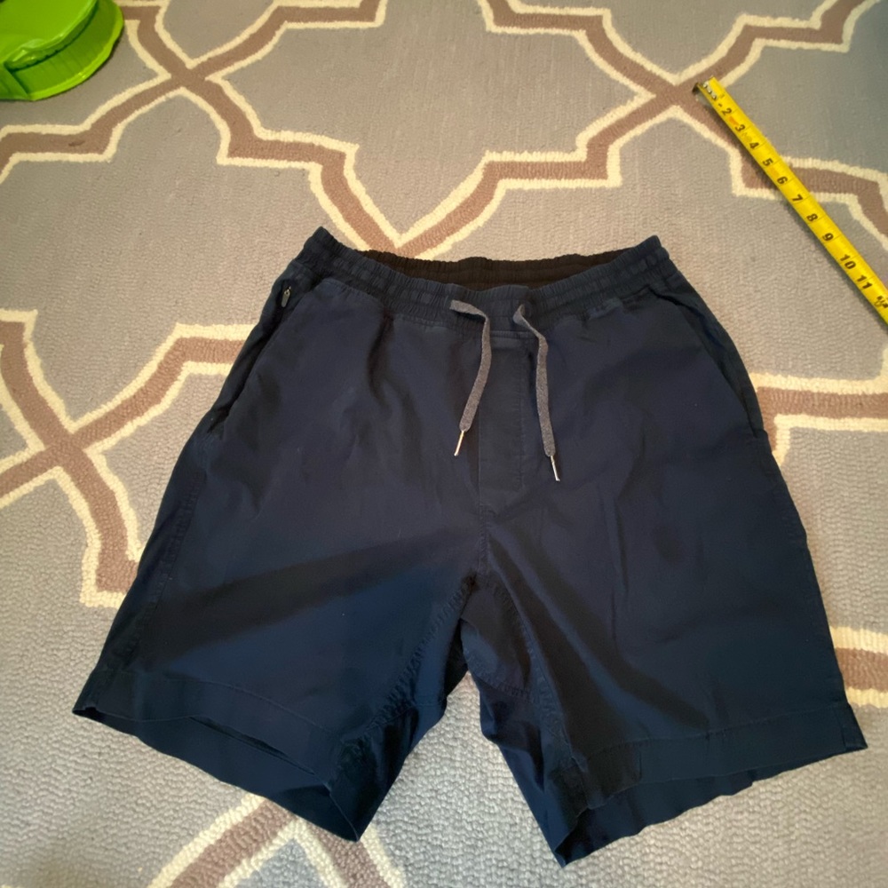 Men’s Lululemon navy shorts. Size Medium.